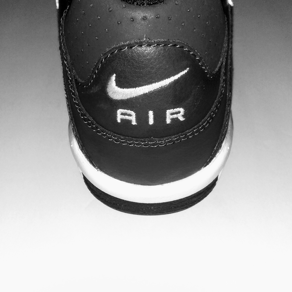 NEW Nike Cleats Size 12 NAVY BLUE & White - Picture 6 of 8